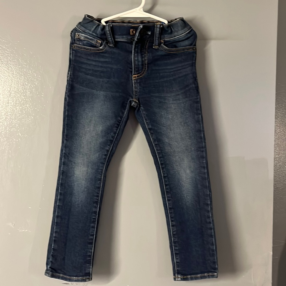 Brand new without the tag kids gap jeans size 5
